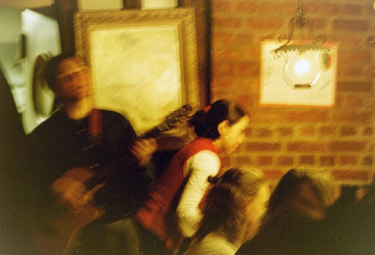 A Montmartre café ambiance