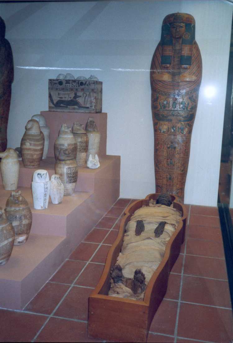 19981019-19981109 France, Corsica, Sardinia, Italy (set): 00081_0119 00081_0119_resized.d20201026-u205614.jpg