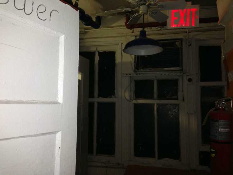 00001_bowery-s-whitehouse-hotel (4)_resized.d20230412-u203753.jpg